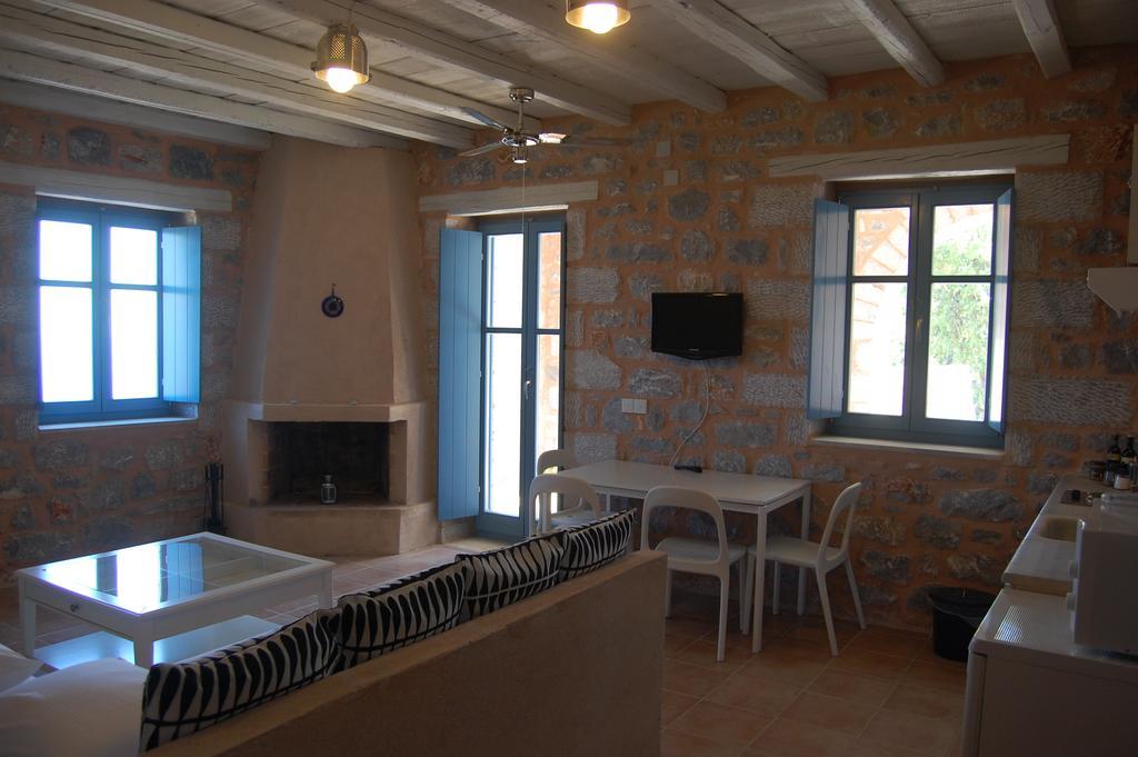 Philothea Guest House Mani Greece Mitziolena Exterior foto